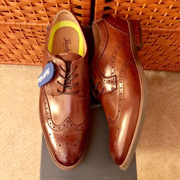 Florsheim Other - Florsheim Leather Wingtip Oxfords